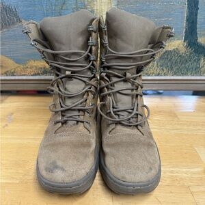 Reebok, CM8992, Tan Lace-Up Boots leather, size 8.5M